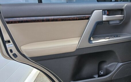 Toyota Land Cruiser 200, 2008 год, 3 390 000 рублей, 32 фотография
