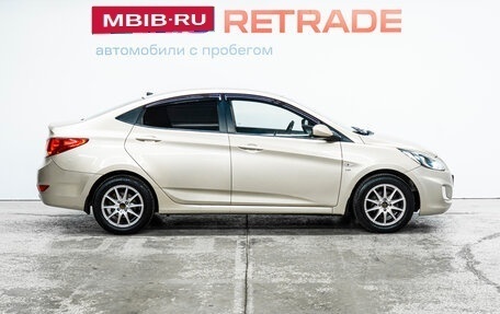 Hyundai Solaris II рестайлинг, 2012 год, 620 000 рублей, 5 фотография