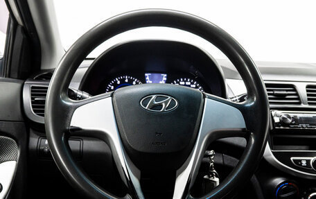 Hyundai Solaris II рестайлинг, 2012 год, 620 000 рублей, 18 фотография