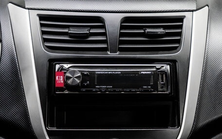 Hyundai Solaris II рестайлинг, 2012 год, 620 000 рублей, 20 фотография
