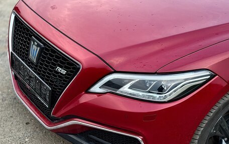 Toyota Crown, 2018 год, 2 290 000 рублей, 2 фотография