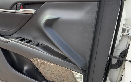 Toyota Camry, 2021 год, 3 150 000 рублей, 13 фотография