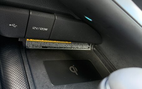 Toyota Camry, 2021 год, 3 150 000 рублей, 15 фотография