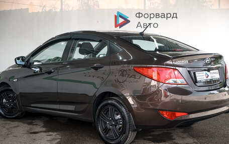 Hyundai Solaris II рестайлинг, 2014 год, 1 100 000 рублей, 4 фотография