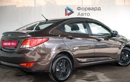 Hyundai Solaris II рестайлинг, 2014 год, 1 100 000 рублей, 3 фотография