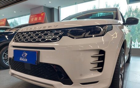 Land Rover Discovery Sport I рестайлинг, 2024 год, 4 444 444 рублей, 6 фотография