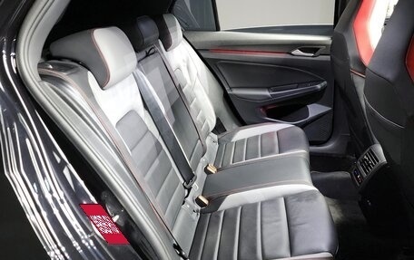 Volkswagen Golf GTI, 2024 год, 4 040 000 рублей, 14 фотография