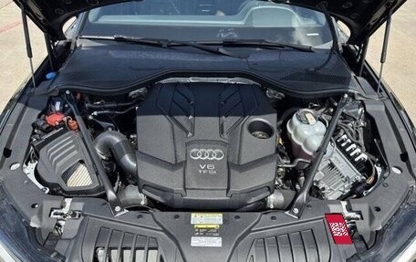 Audi A8, 2023 год, 8 800 000 рублей, 14 фотография