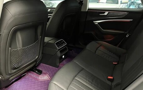 Audi A7, 2020 год, 4 500 000 рублей, 15 фотография