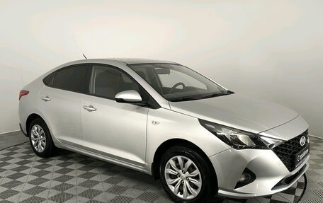 Hyundai Solaris II рестайлинг, 2021 год, 1 560 000 рублей, 4 фотография