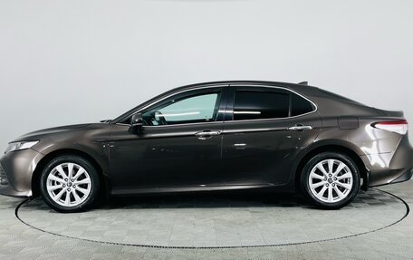 Toyota Camry, 2019 год, 2 870 000 рублей, 9 фотография