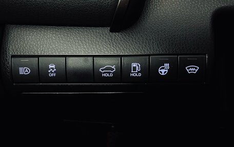 Toyota Camry, 2019 год, 2 870 000 рублей, 21 фотография