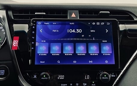 Toyota Camry, 2019 год, 2 870 000 рублей, 18 фотография