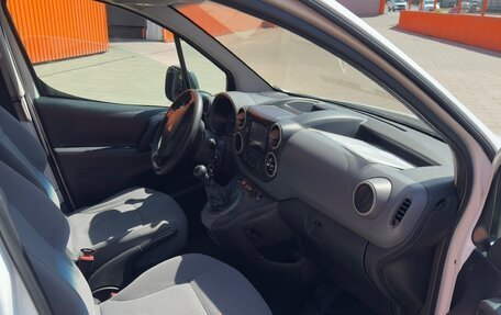 Peugeot Partner II рестайлинг 2, 2013 год, 865 000 рублей, 18 фотография