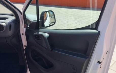 Peugeot Partner II рестайлинг 2, 2013 год, 865 000 рублей, 19 фотография
