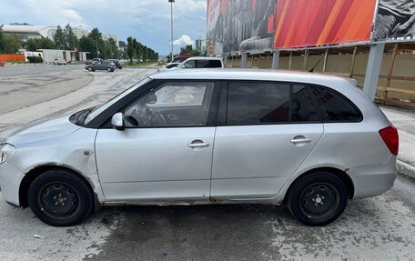 Skoda Fabia II, 2008 год, 340 000 рублей, 2 фотография