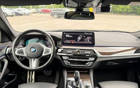 BMW 5 серия, 2022 год, 5 500 000 рублей, 10 фотография