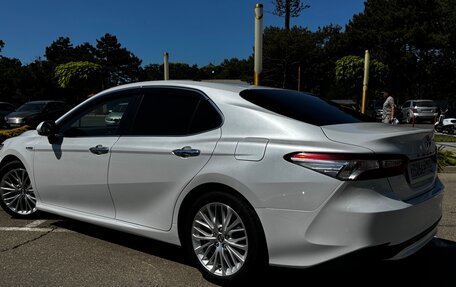 Toyota Camry, 2017 год, 2 650 000 рублей, 4 фотография