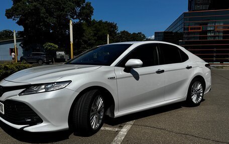 Toyota Camry, 2017 год, 2 650 000 рублей, 2 фотография