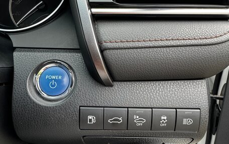 Toyota Camry, 2017 год, 2 650 000 рублей, 14 фотография