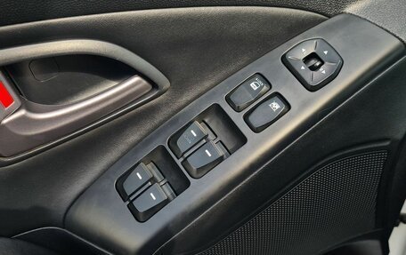 Hyundai ix35 I рестайлинг, 2013 год, 1 350 000 рублей, 15 фотография