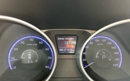 Hyundai ix35 I рестайлинг, 2012 год, 1 200 000 рублей, 12 фотография
