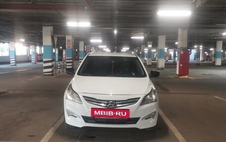 Hyundai Solaris II рестайлинг, 2016 год, 490 000 рублей, 2 фотография