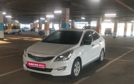Hyundai Solaris II рестайлинг, 2016 год, 490 000 рублей, 3 фотография