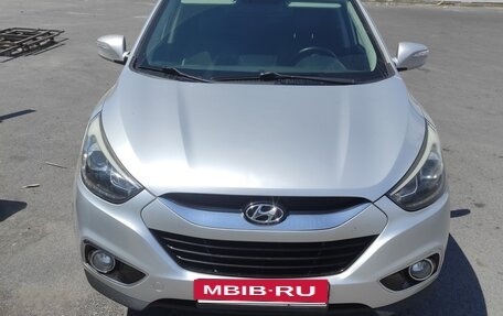 Hyundai ix35 I рестайлинг, 2013 год, 1 465 000 рублей, 2 фотография