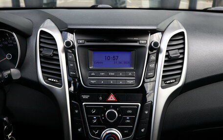 Hyundai i30 II рестайлинг, 2015 год, 1 300 000 рублей, 19 фотография