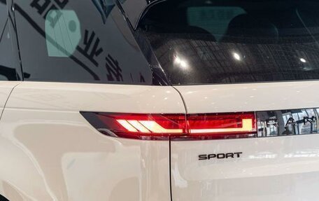 Land Rover Range Rover Sport II, 2022 год, 9 900 000 рублей, 6 фотография