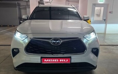 Toyota Highlander, 2021 год, 5 900 000 рублей, 1 фотография