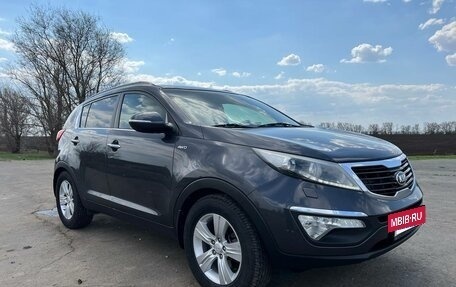 KIA Sportage III, 2013 год, 1 550 000 рублей, 2 фотография