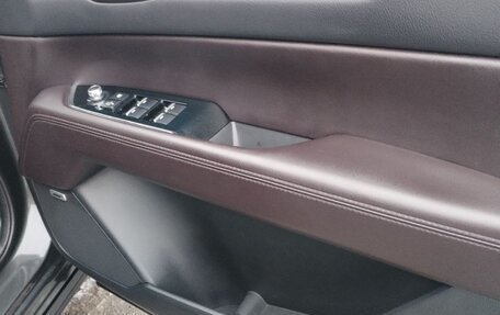 Mazda CX-8, 2018 год, 2 300 000 рублей, 9 фотография