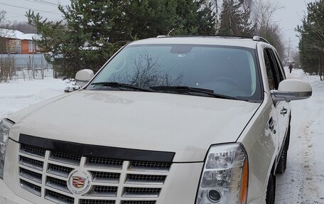 Cadillac Escalade III, 2011 год, 2 300 000 рублей, 8 фотография