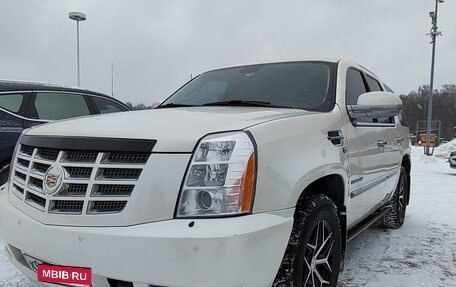 Cadillac Escalade III, 2011 год, 2 300 000 рублей, 4 фотография