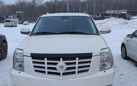 Cadillac Escalade III, 2011 год, 2 300 000 рублей, 9 фотография