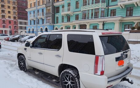Cadillac Escalade III, 2011 год, 2 300 000 рублей, 18 фотография