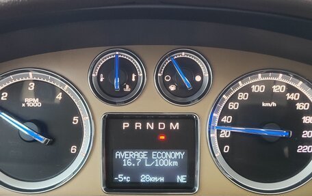 Cadillac Escalade III, 2011 год, 2 300 000 рублей, 19 фотография