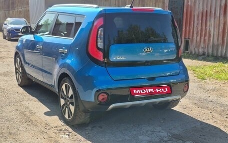 KIA Soul II рестайлинг, 2019 год, 1 750 000 рублей, 2 фотография