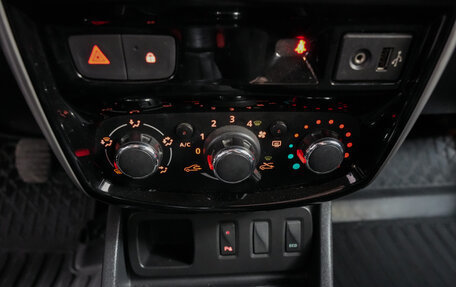 Nissan Terrano III, 2016 год, 1 235 000 рублей, 16 фотография