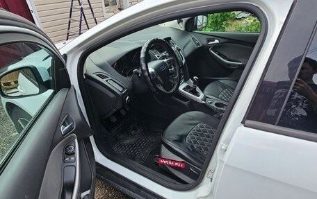 Ford Focus III, 2013 год, 850 000 рублей, 16 фотография