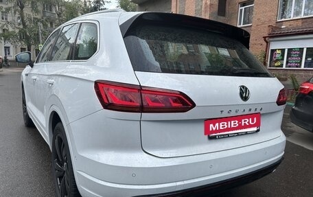 Volkswagen Touareg III, 2019 год, 6 450 000 рублей, 6 фотография