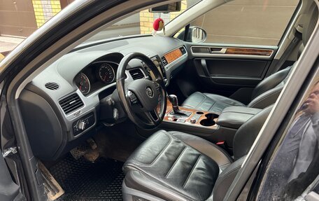 Volkswagen Touareg III, 2013 год, 2 400 000 рублей, 8 фотография