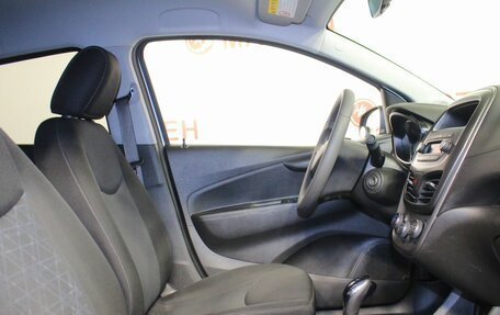 Chevrolet Spark IV, 2019 год, 1 200 000 рублей, 10 фотография