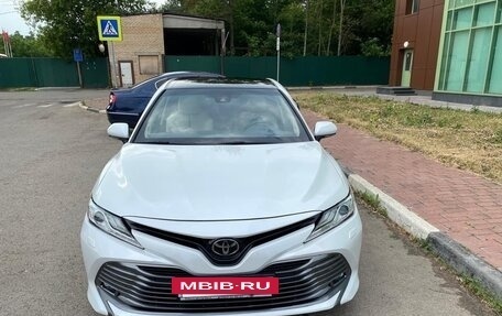 Toyota Camry, 2018 год, 3 000 000 рублей, 7 фотография