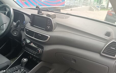 Hyundai Tucson III, 2018 год, 1 850 000 рублей, 19 фотография