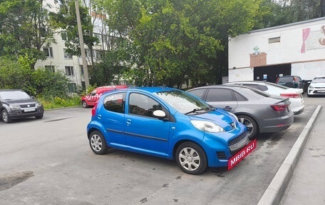 Peugeot 107 I рестайлинг, 2011 год, 520 000 рублей, 3 фотография