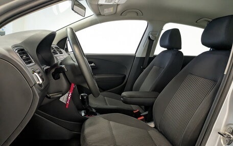 Volkswagen Polo VI (EU Market), 2011 год, 850 000 рублей, 20 фотография