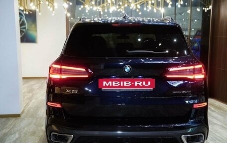 BMW X5, 2021 год, 9 080 000 рублей, 4 фотография